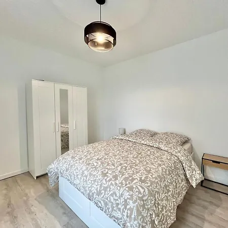 Maison De Renovee A 15 Min De Lyon *